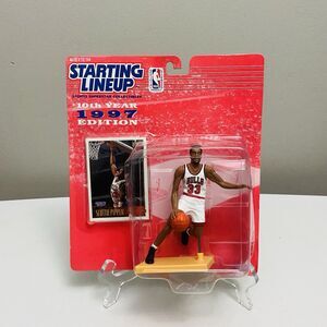 Vintage 1997 Scottie Pippen Chicago Bulls Starting Lineup Figure w/ Topps Card